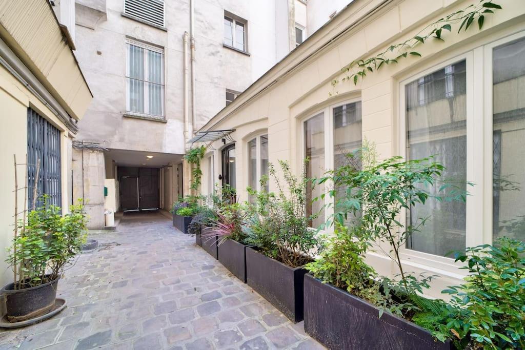 Superbe Maisonnette Neuve Au Coeur De Paris Exteriör bild